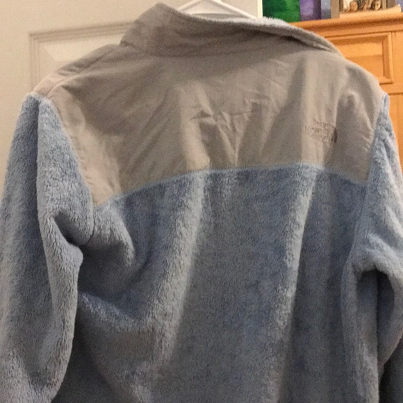 North face jacket - Picture 3 of 3